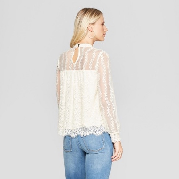 Cream lace blouse - Picture 2 of 4